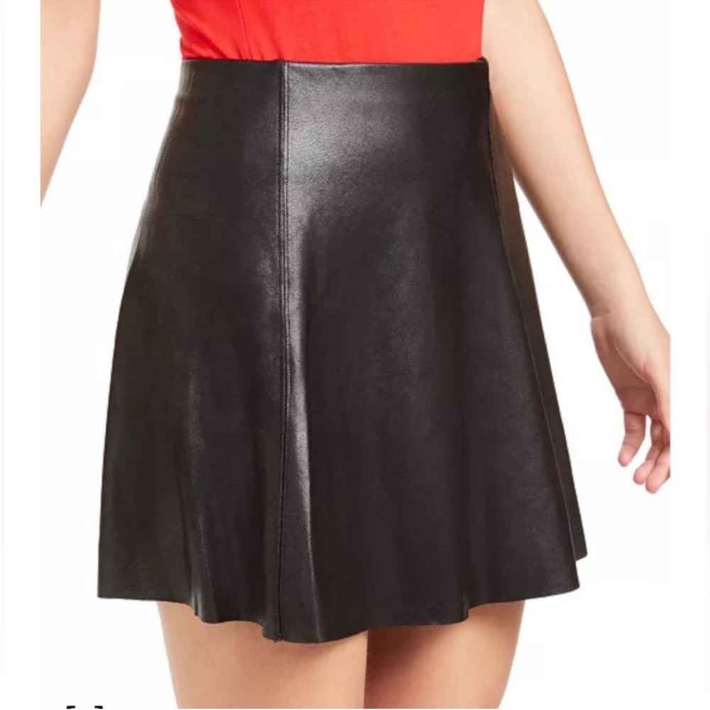 NWT Spanx Womens Black Faux Leather Flouncy Skater Mini Skirt Flared Size L - Picture 3 of 12